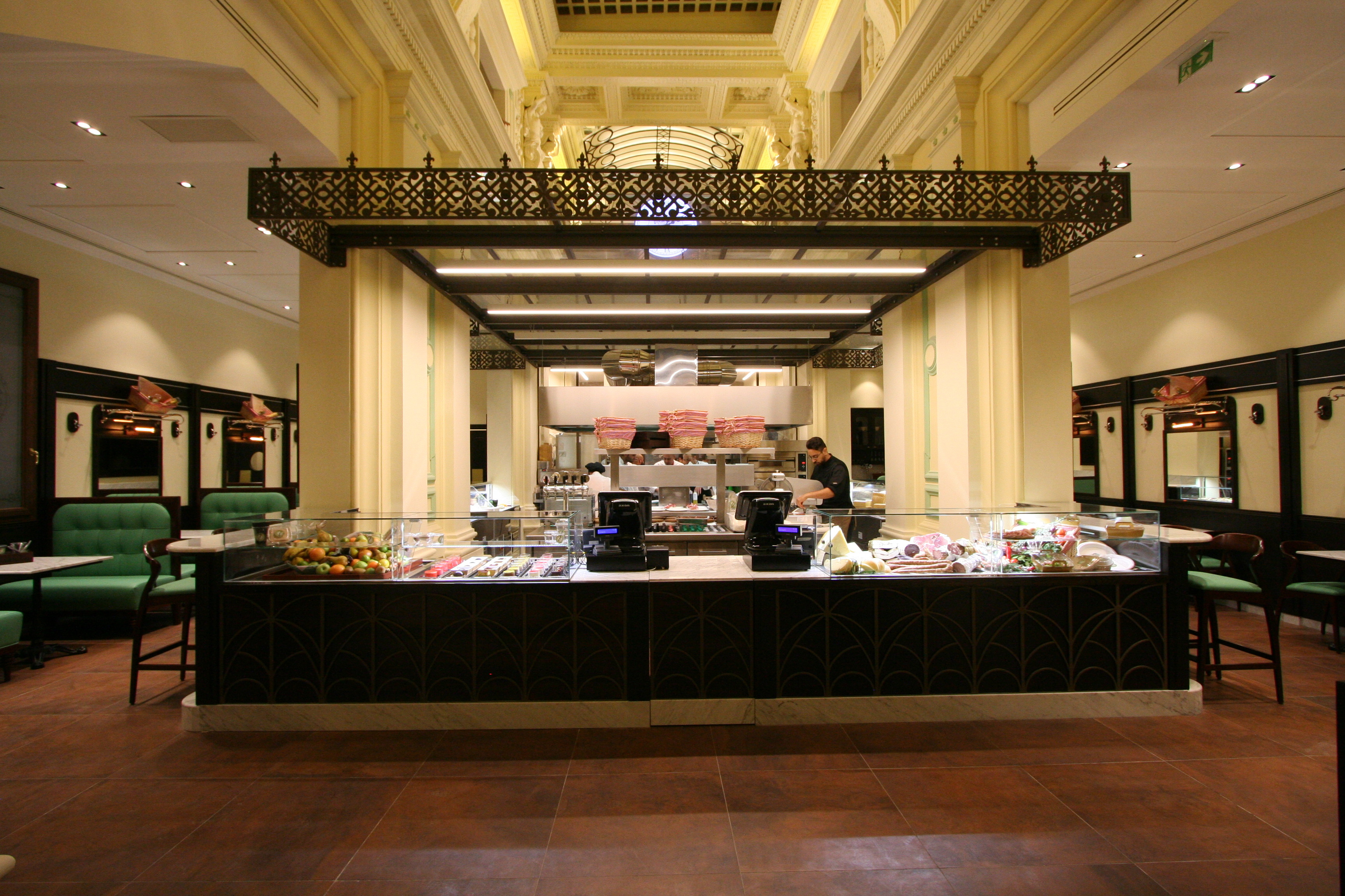 罗马的自由主义风格火车站咖啡馆——Hespresso-4