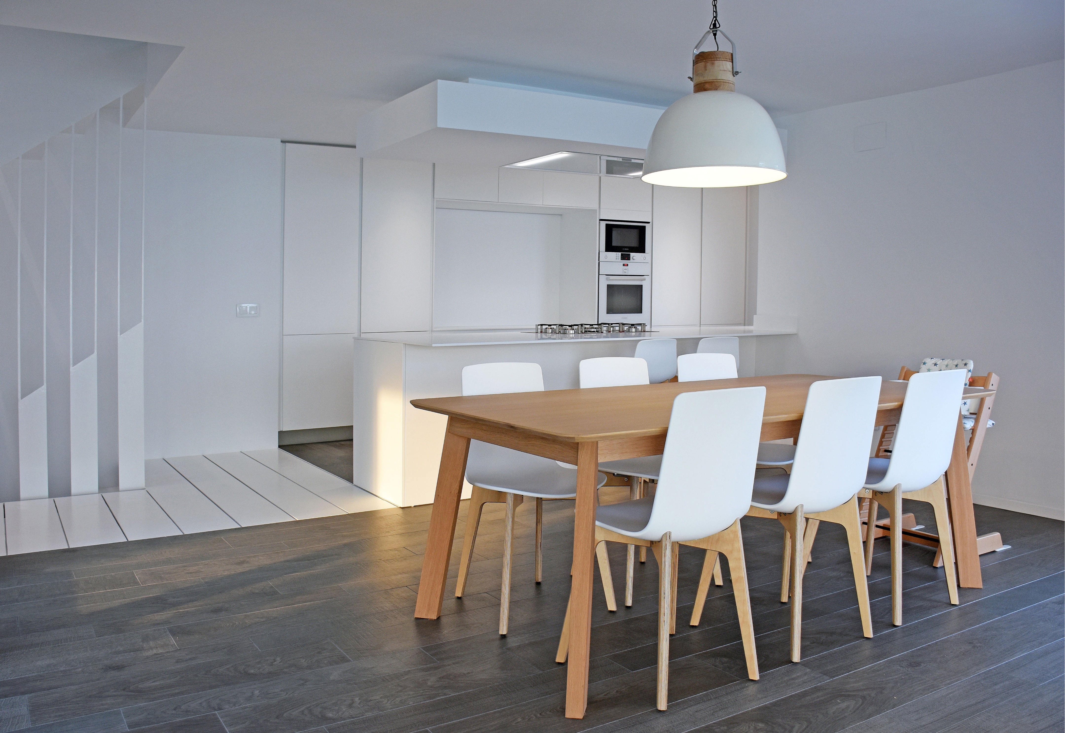 白色简约海景别墅 设计师 Adi Escura Arquitectos-17