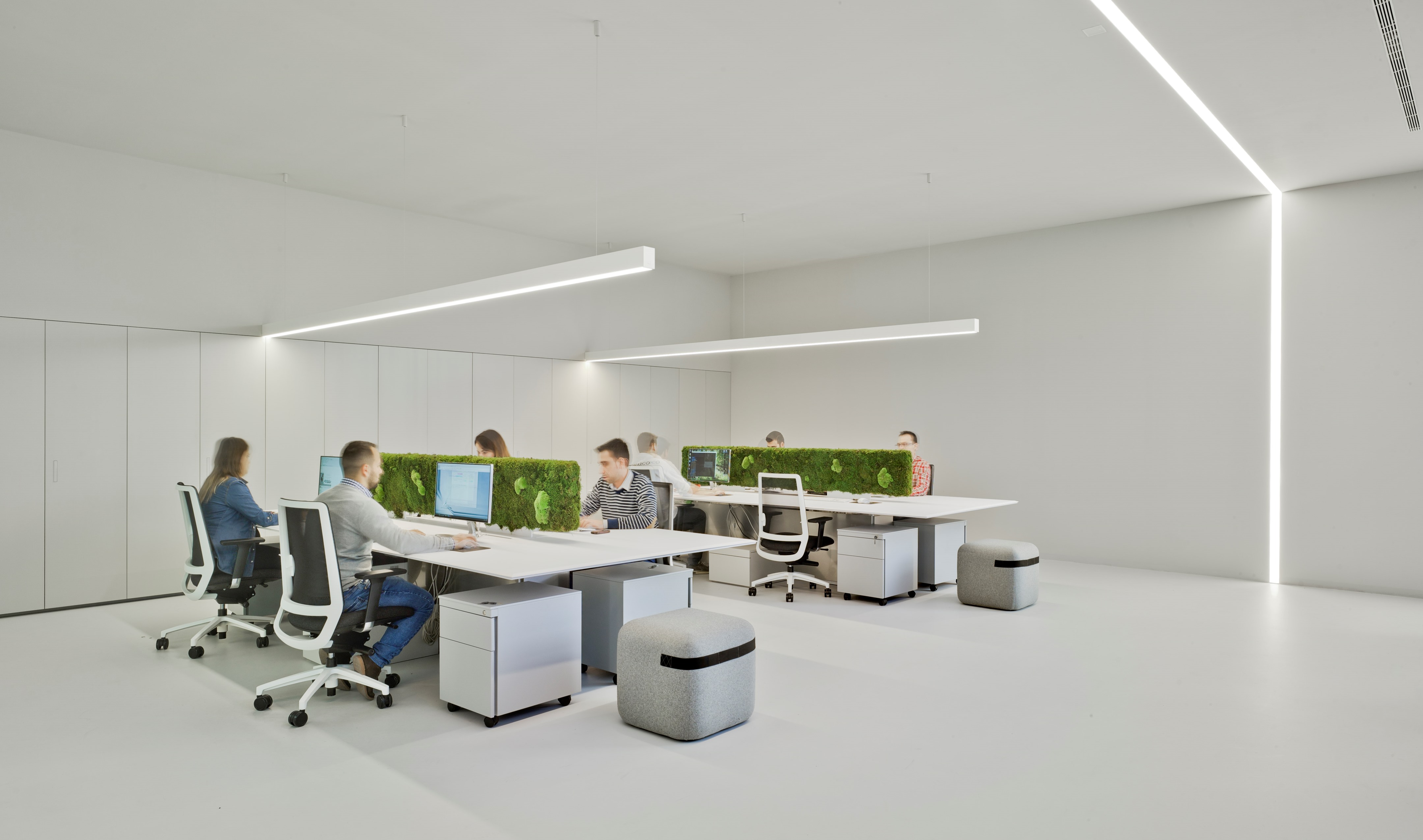 竹影婆娑的 GOMARCO 总部办公空间-19