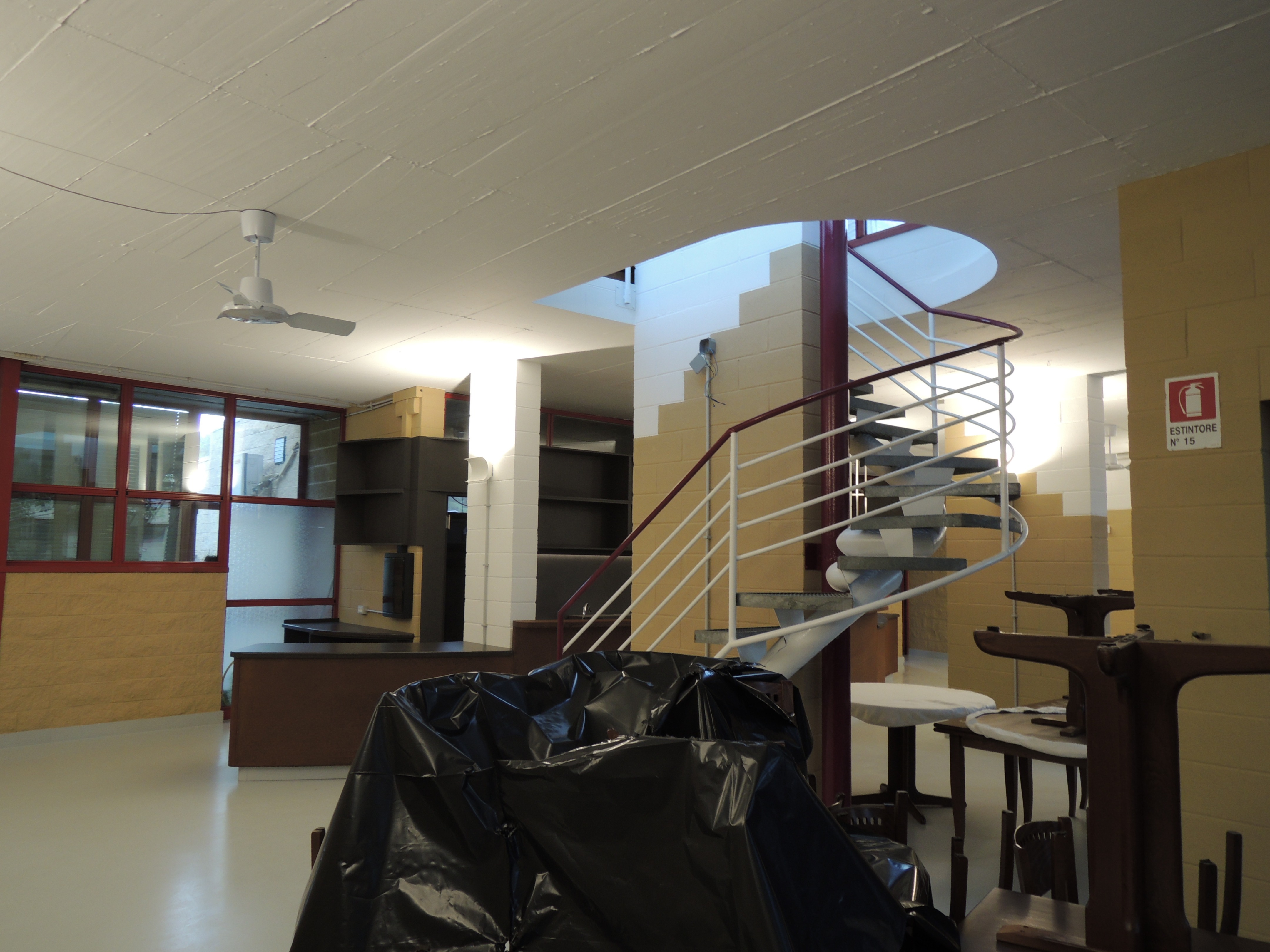 运动中心“L.Merigliano”翻新俱乐部会所,打造休闲聚会空间-10