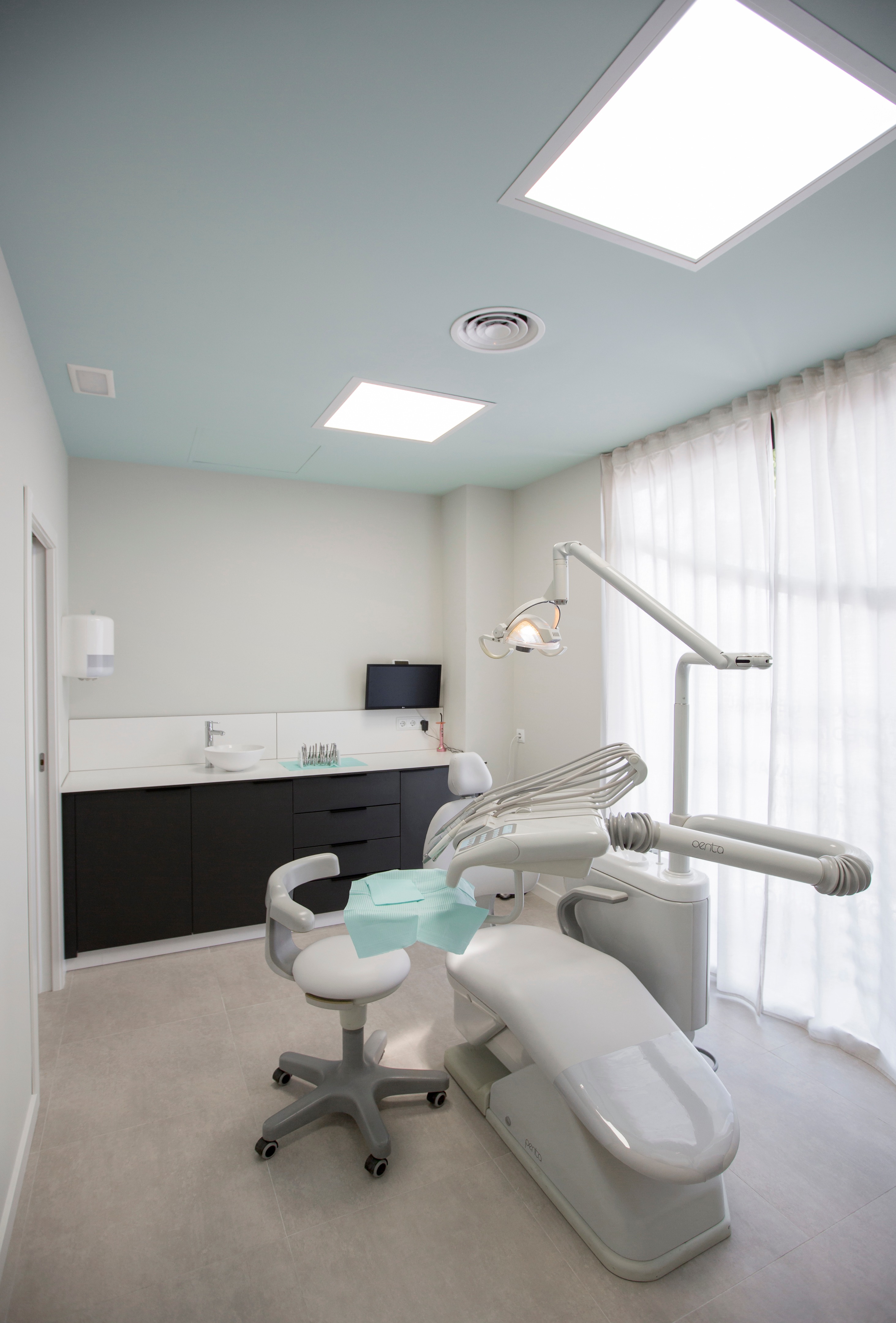 Nathalie Guillén 医院室内设计案例-19