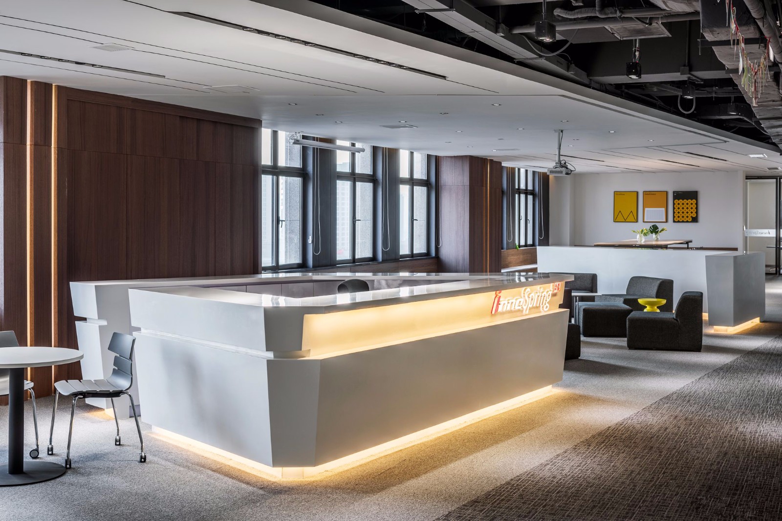 上海创源科技办公室孵化器-1