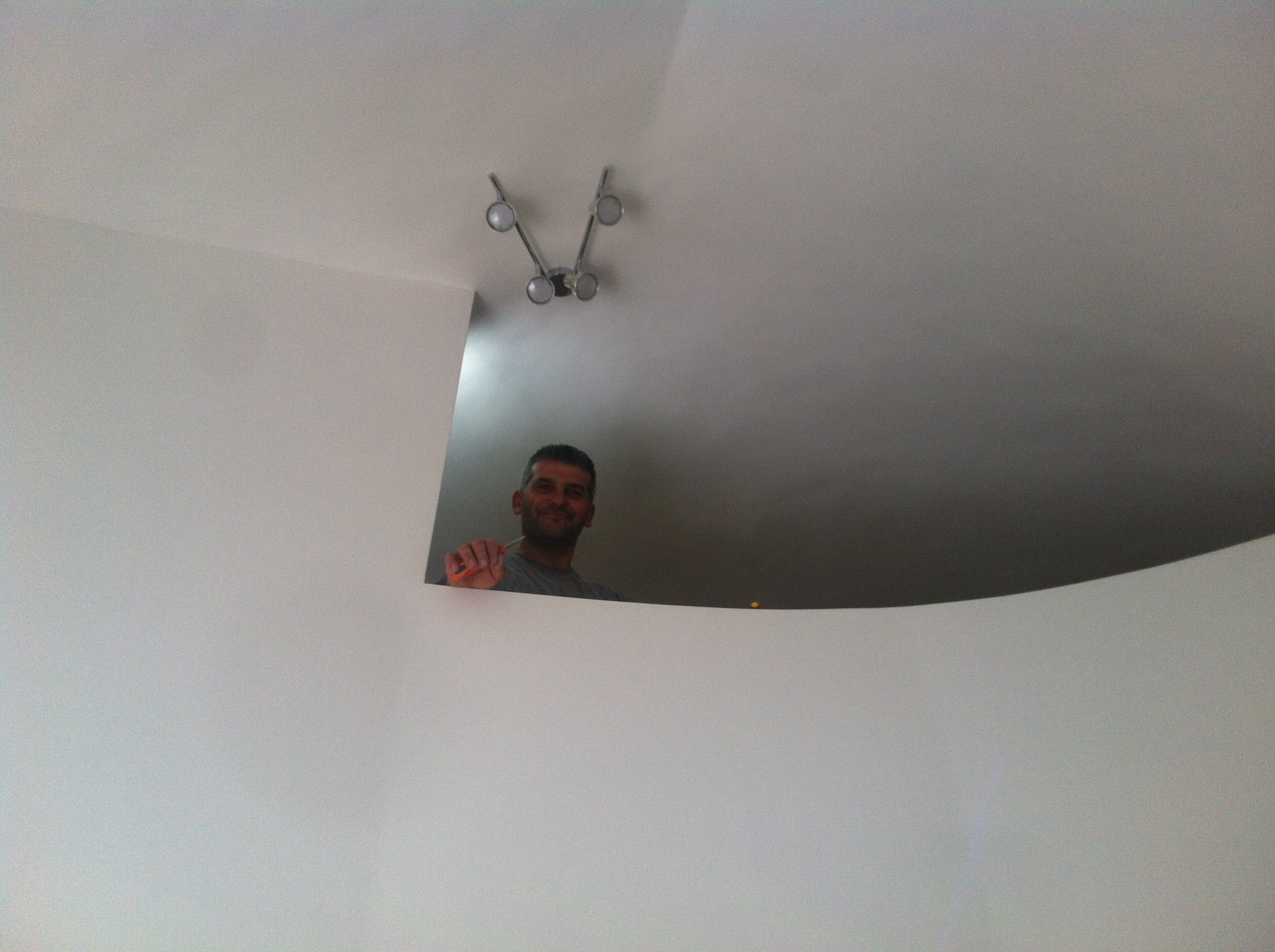 米兰 40 号公寓翻新 打造时尚家居空间-10