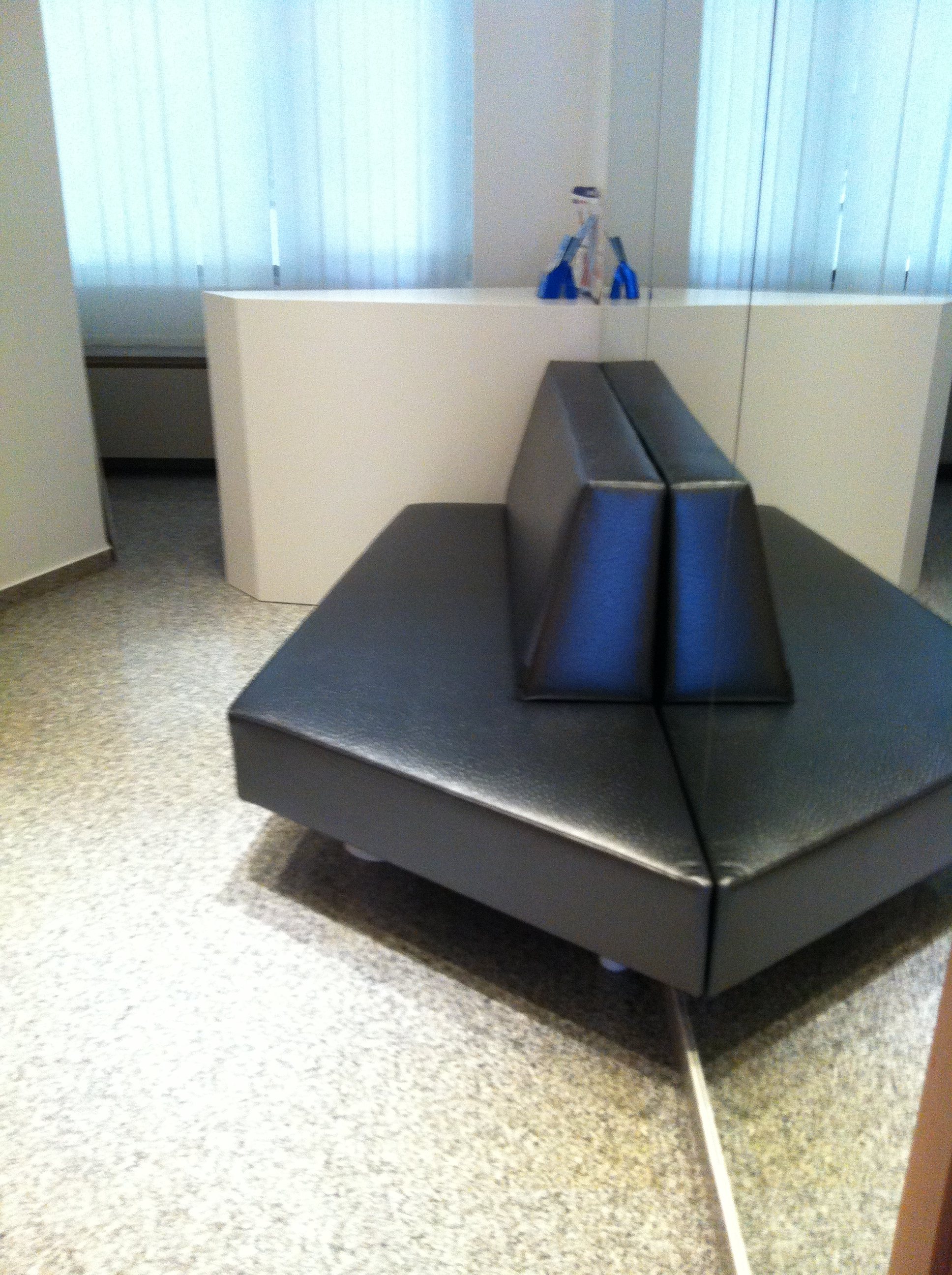 2014 年完成的意大利牙科诊所室内设计-1