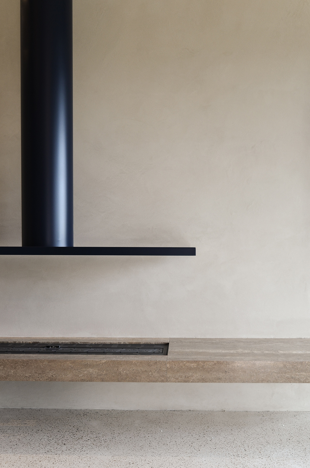 2018 年完成的意大利 60 年代住宅翻新设计-18