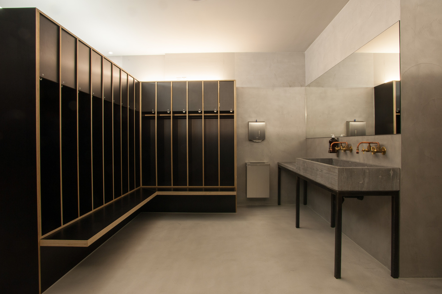 巴尔博亚酒吧健身房-26