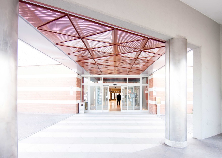 商业中心“拉罗通达”的翻新设计-30