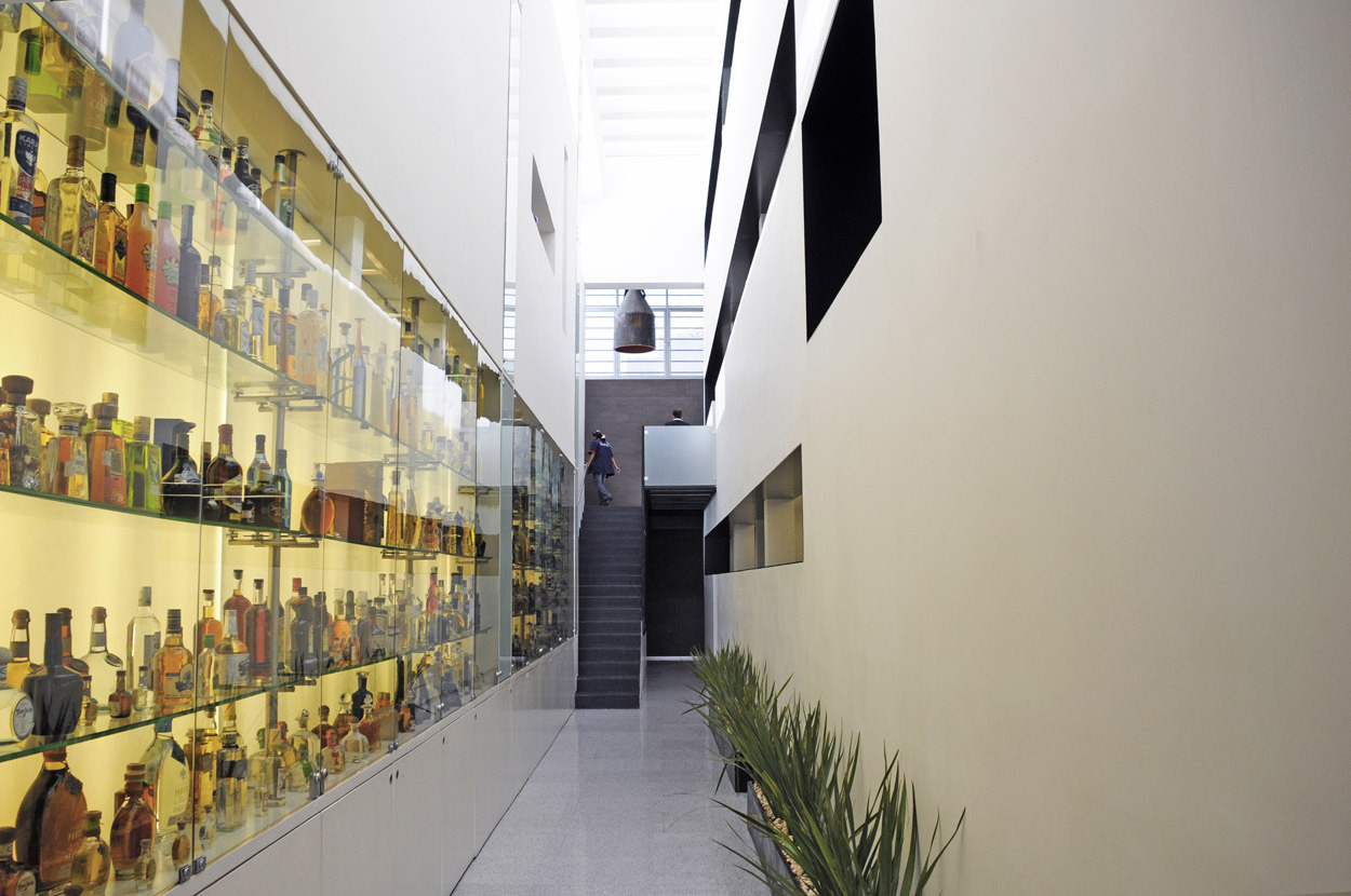 墨西哥 Pavisa 办公大楼 | 现代简约的办公空间-33