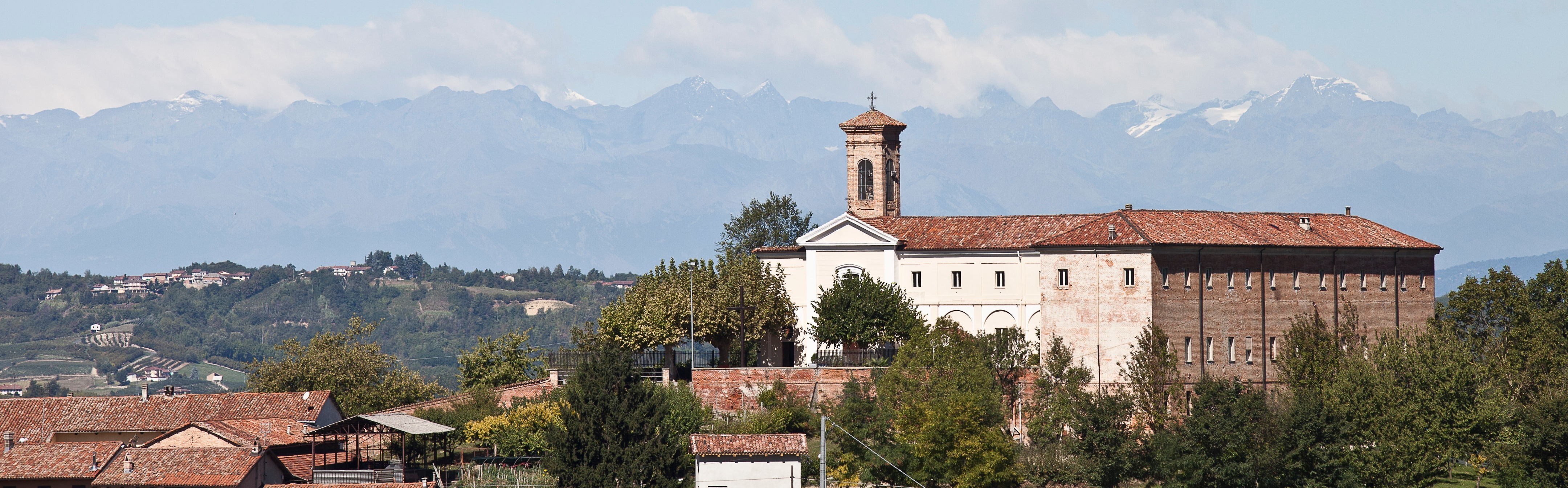 LA COLLINA DEGLI ELFI·为癌症康复儿童打造的古建筑康复中心-12