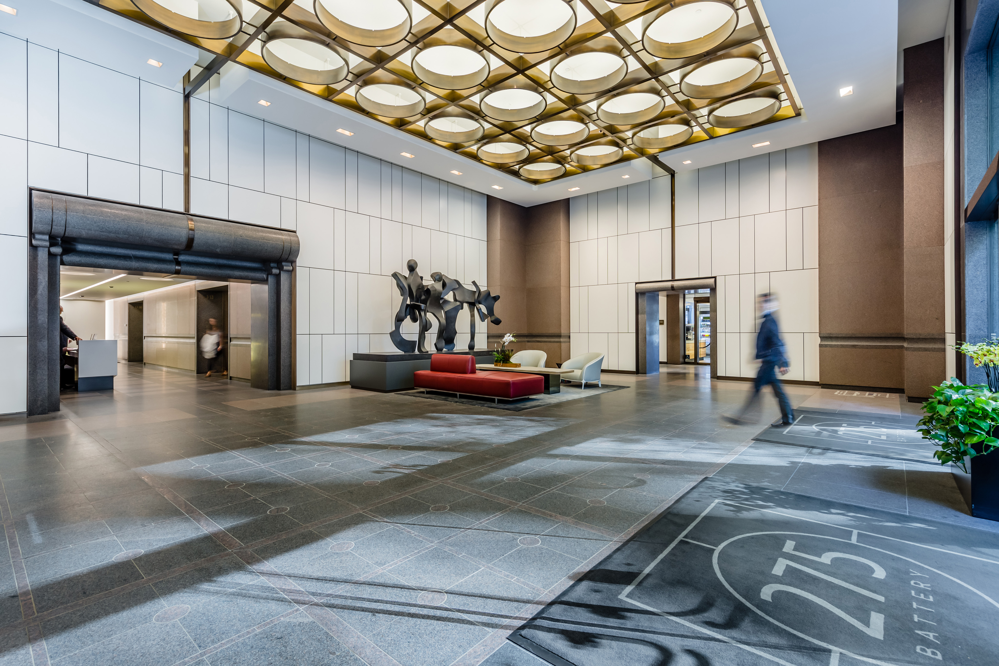 275 电池街建筑大厅翻新-0