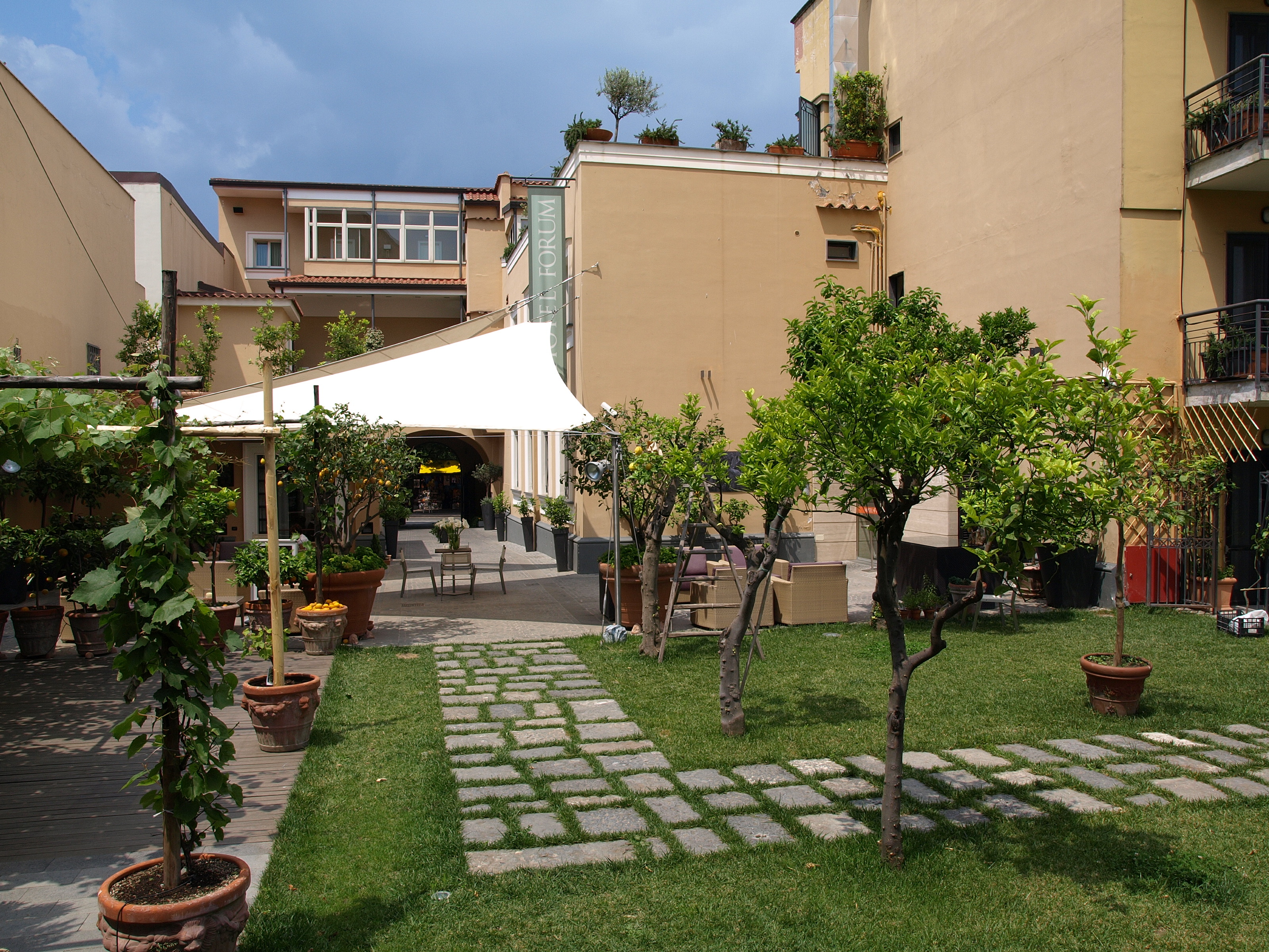 2017 年完成的酒店论坛设计，亮点在哪？-5