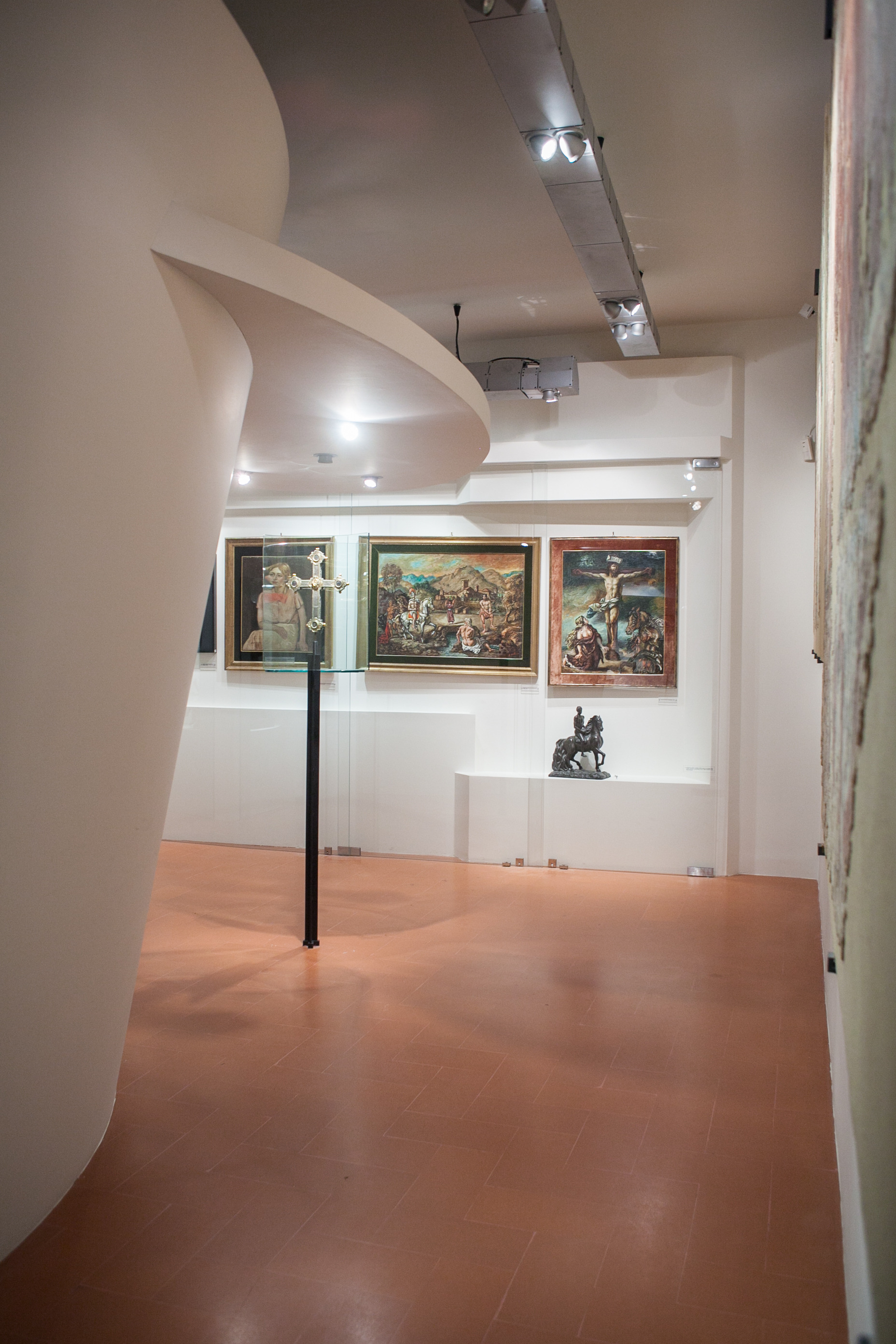 湖中古修道院的重生 · 圣菲利帕 mareri 博物馆-26