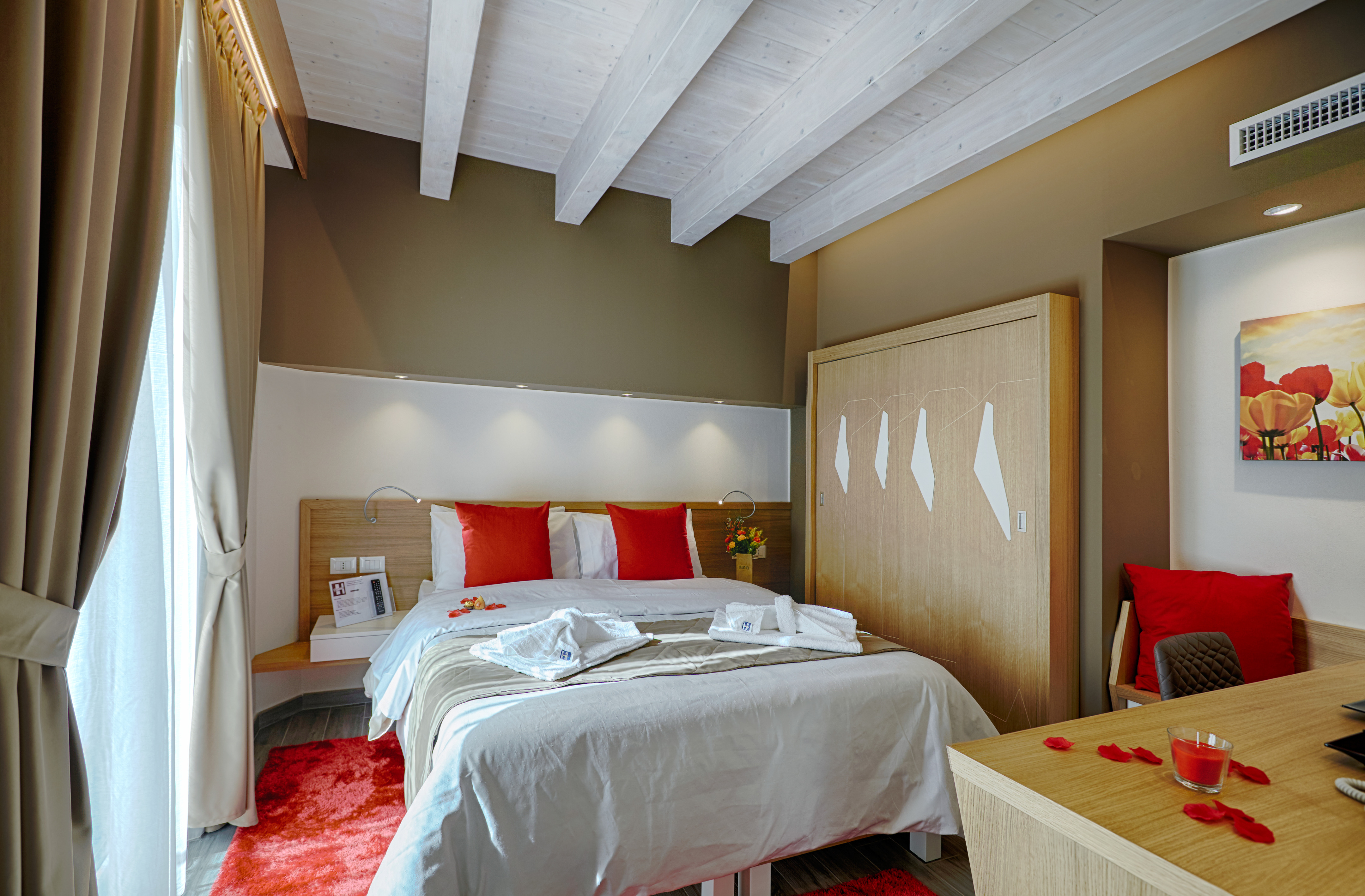 2016 年完成的高端酒店室内设计案例解析-35