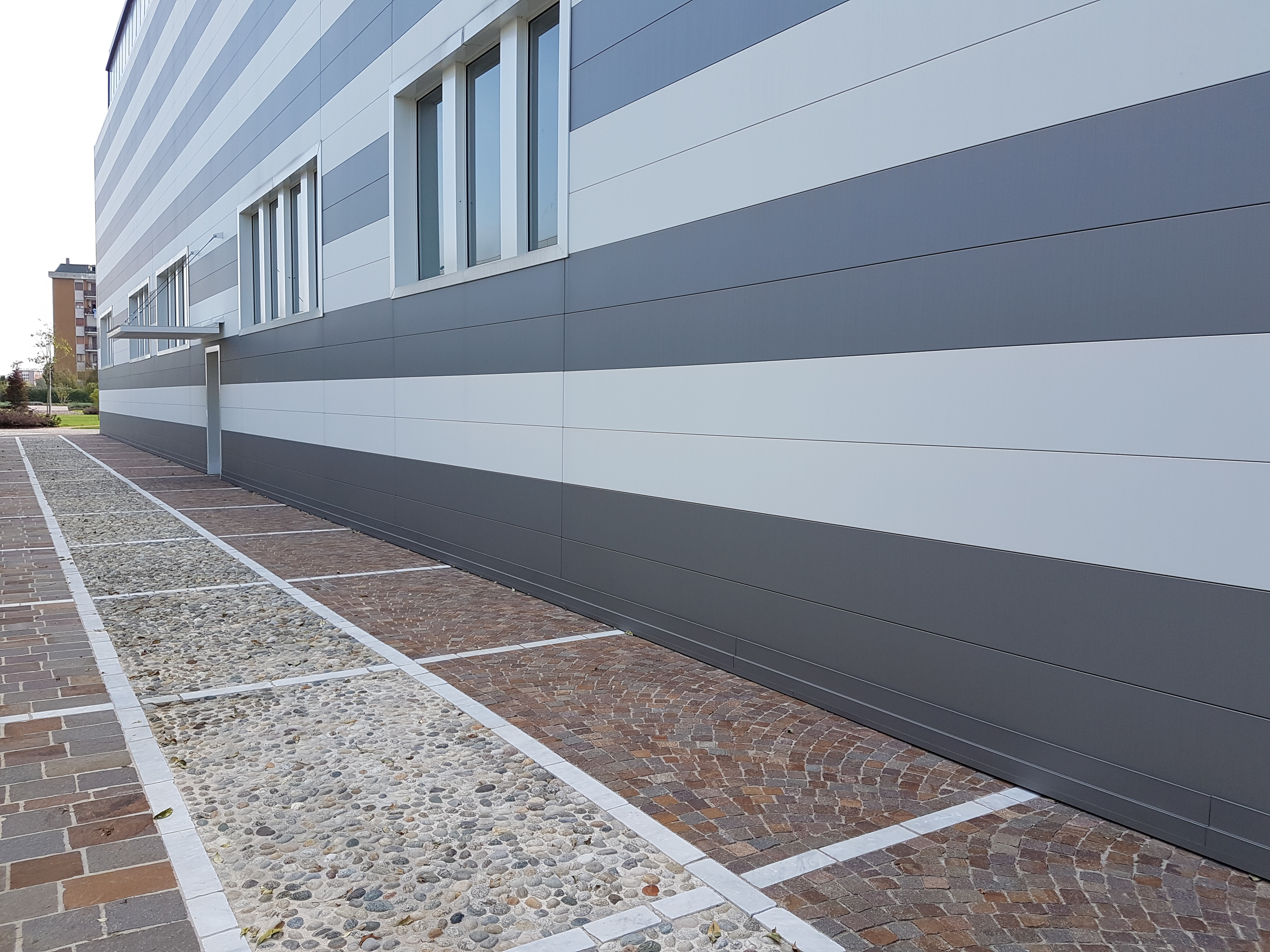 Khatod 光电 · 2017 年完成的城市工业区修复项目-12