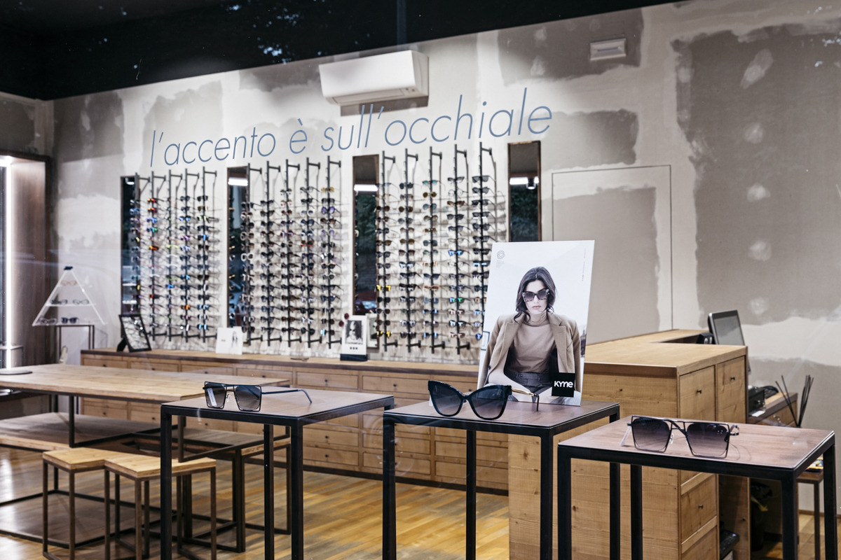 2017 年完成的 Ottica Q-Q 展示厅室内设计-11