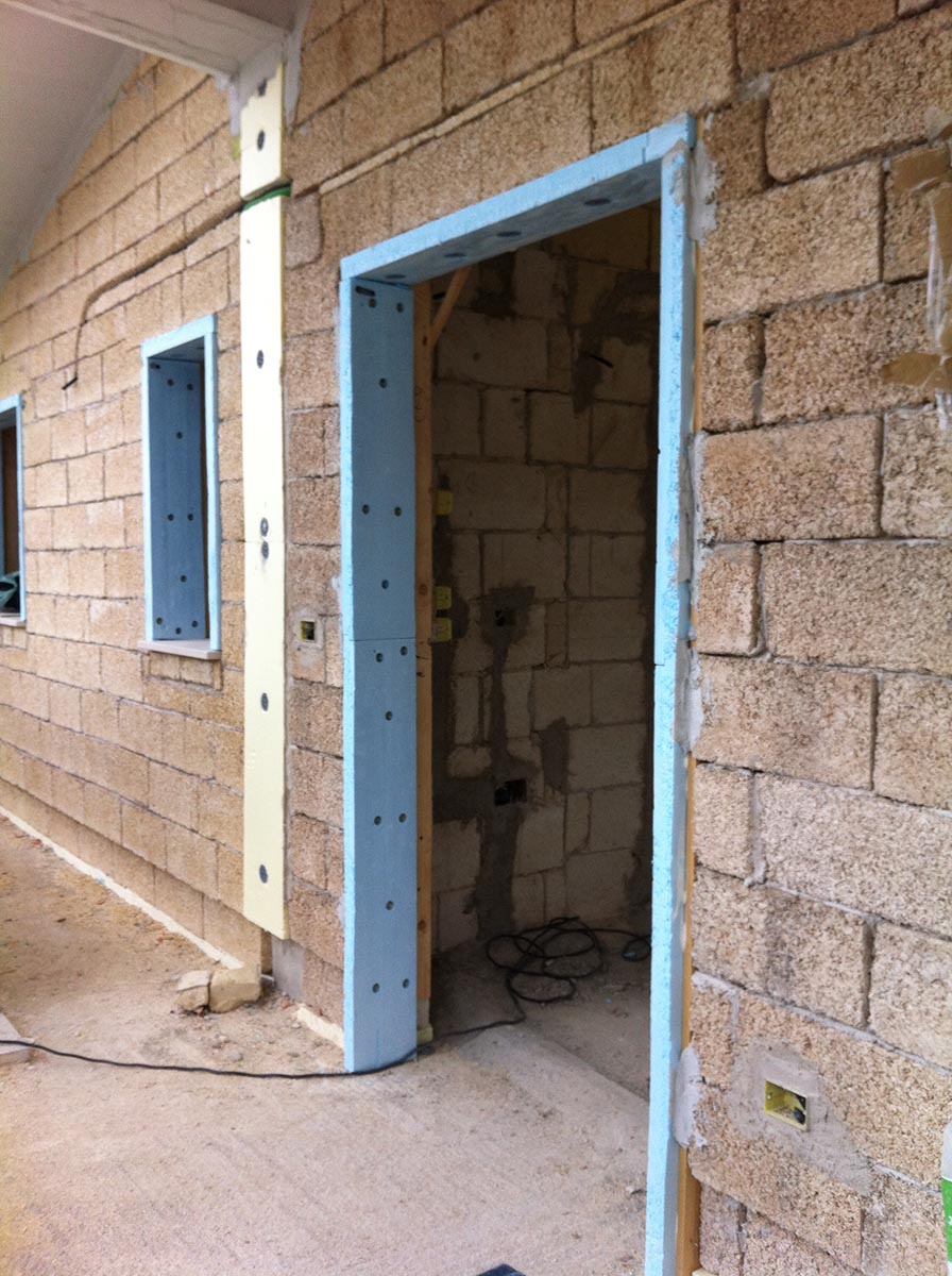 2013 年完成的意大利石灰与大麻节能住宅-18