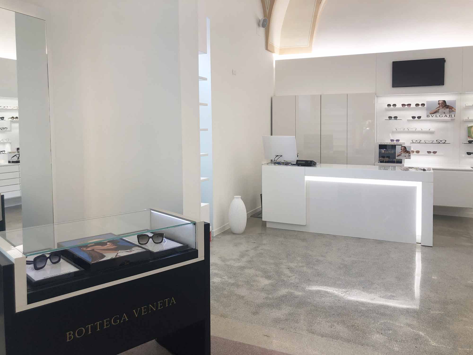 2019 年 Ottica Ciurlia 室内设计案例 | 历史建筑的恢复与创新-17