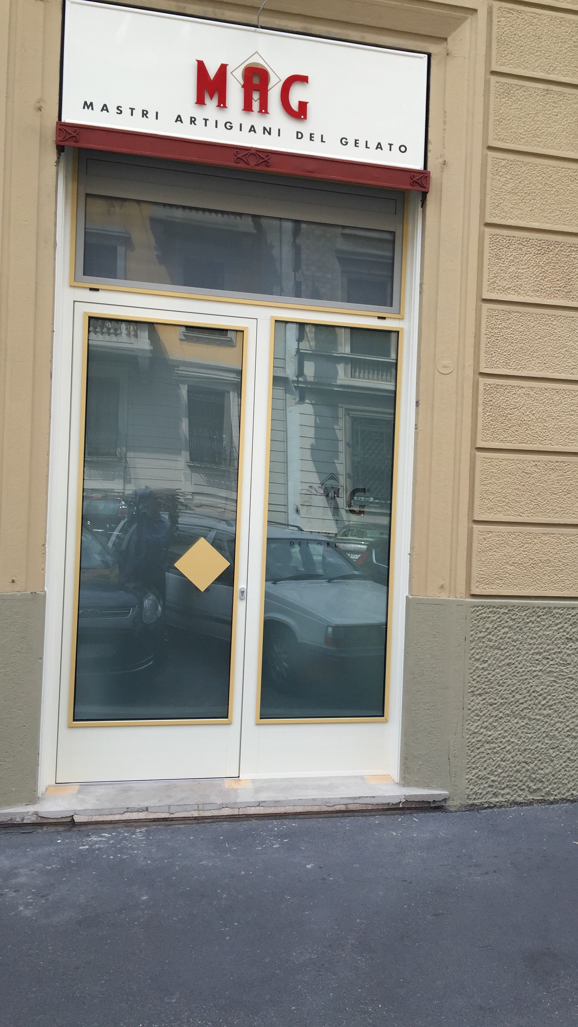 定制铝制展示柜，彰显个性与节能环保-0