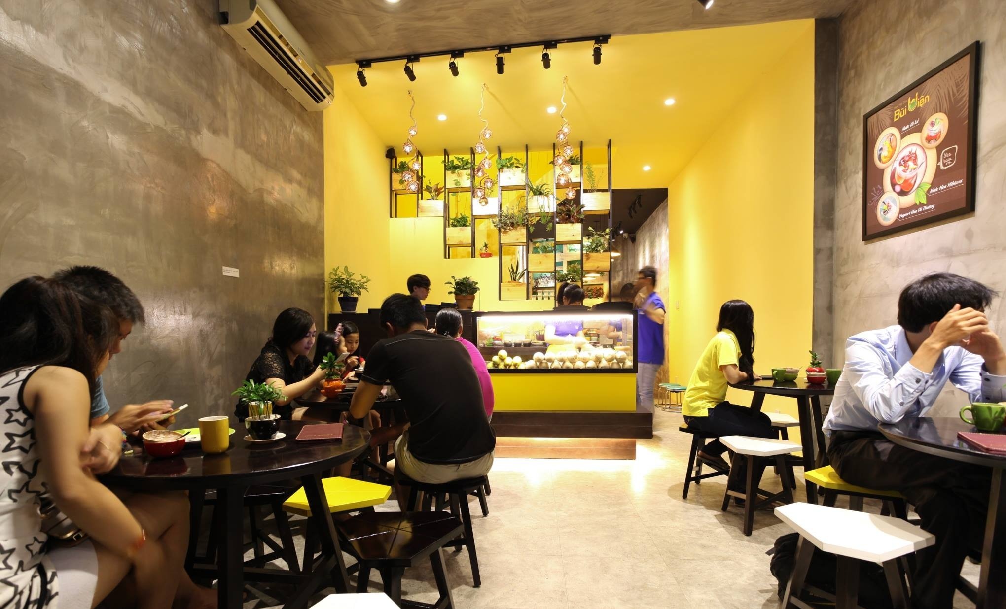 2014 年越南胡志明市“冰淇淋极地商店”室内设计案例-1