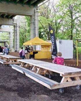 探索高速路下的城市空间 | 创新设计让交通枢纽变得更友好