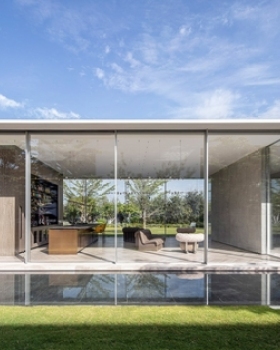 以色列透明玻璃私墅，家的度假胜地